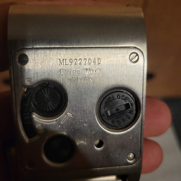 Vintage Fossil clock - Picture 5 of 5